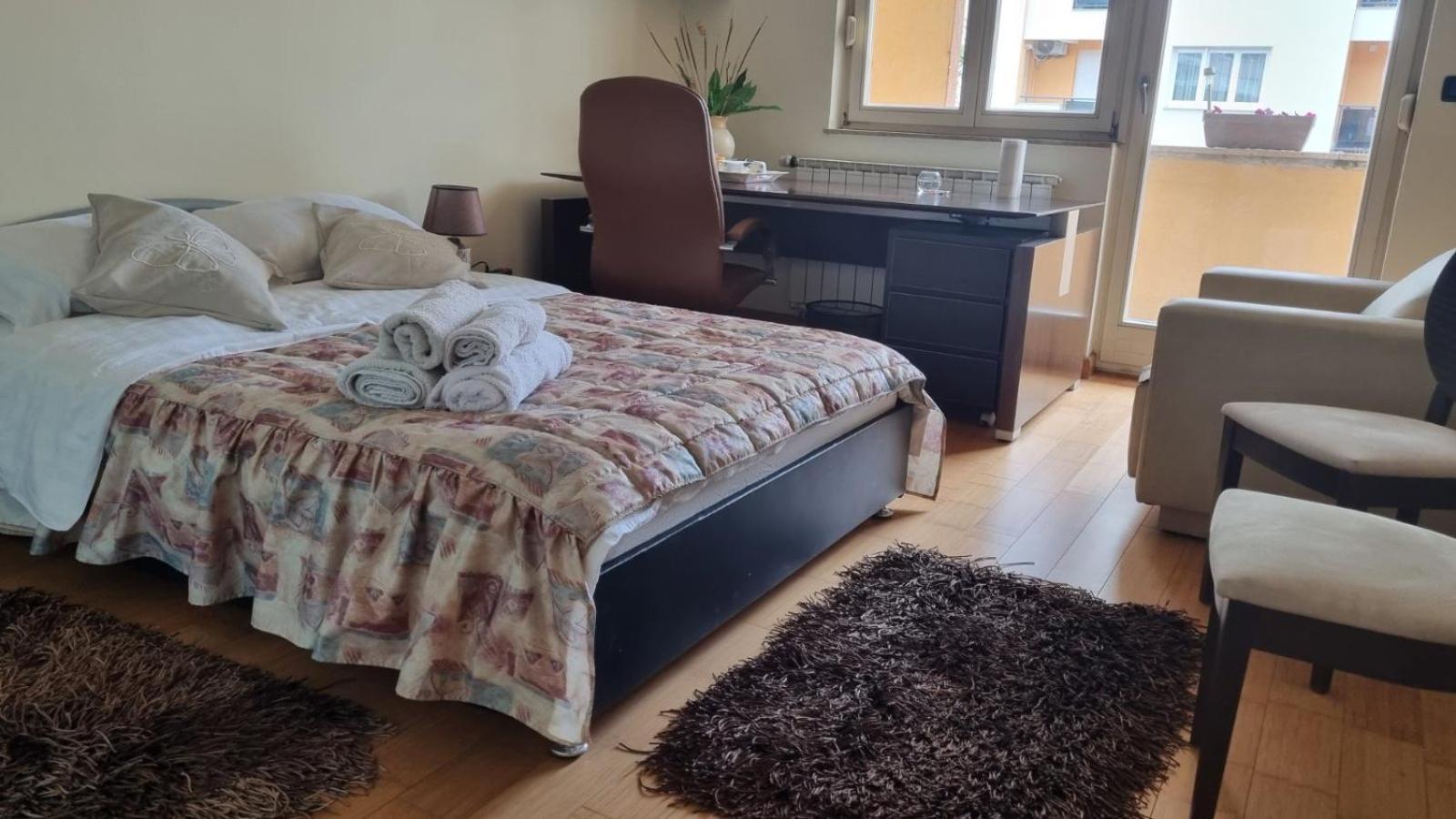 Bolek Mansion Leilighet Banja Luka Eksteriør bilde
