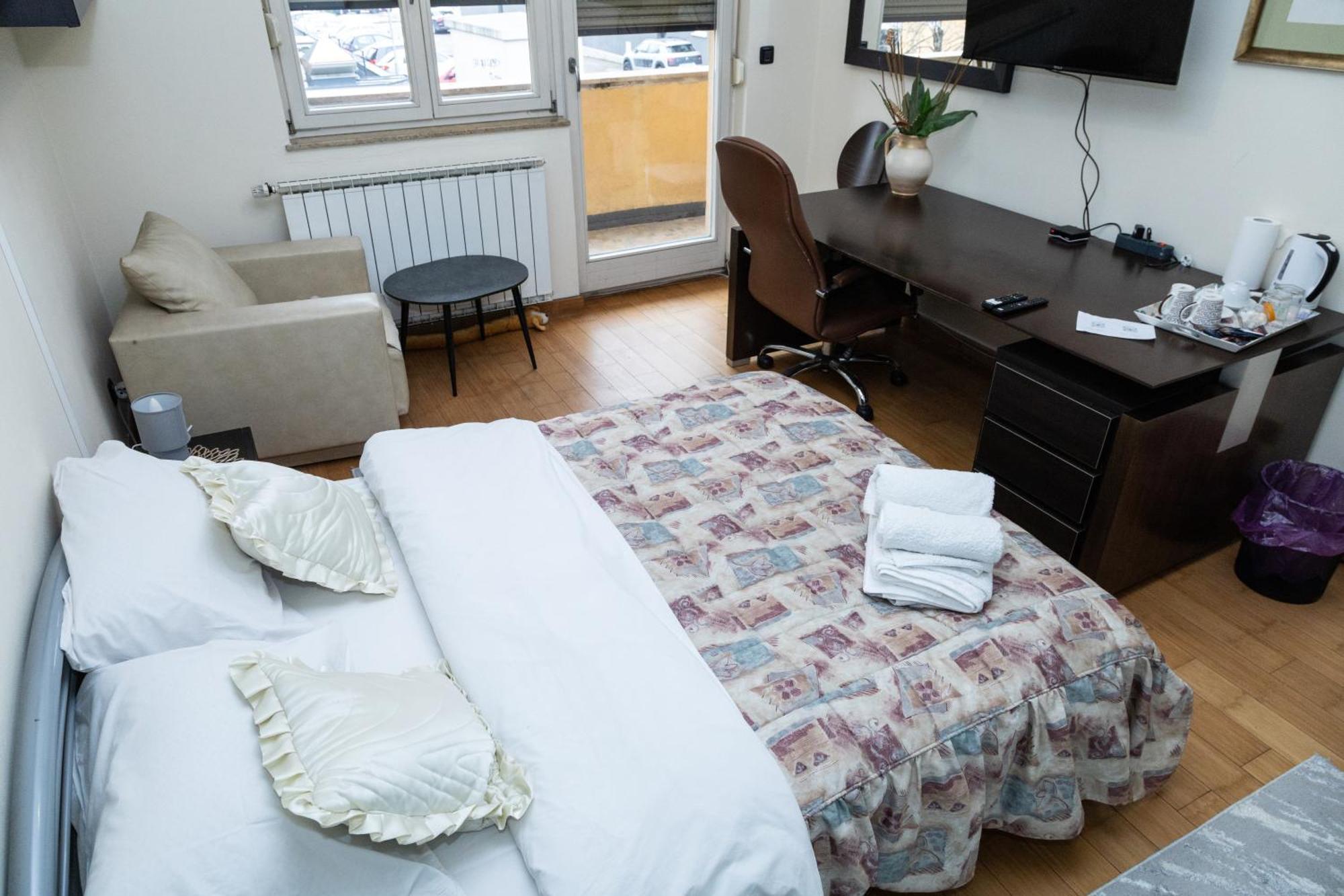 Bolek Mansion Leilighet Banja Luka Eksteriør bilde